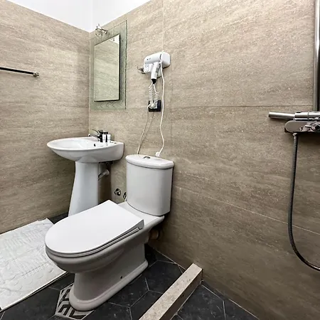Hotel Eden Tirana