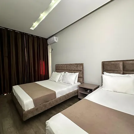 Eden Tirana