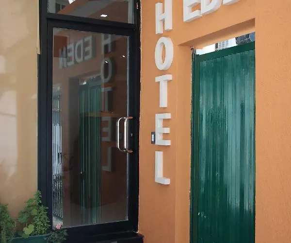 Hotel Eden 3*